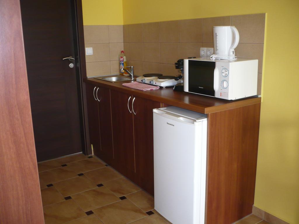 Adrienn Apartman Sárvár Екстериор снимка